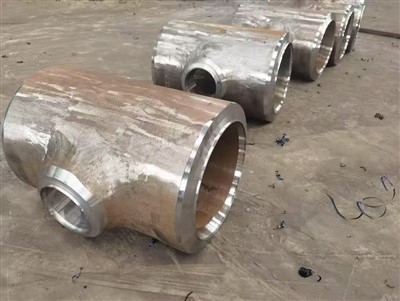 ASTM A860 WPHY65 Reducer Tee